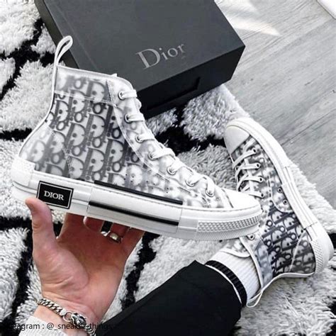 chaussure dior femme converse|high top dior converse.